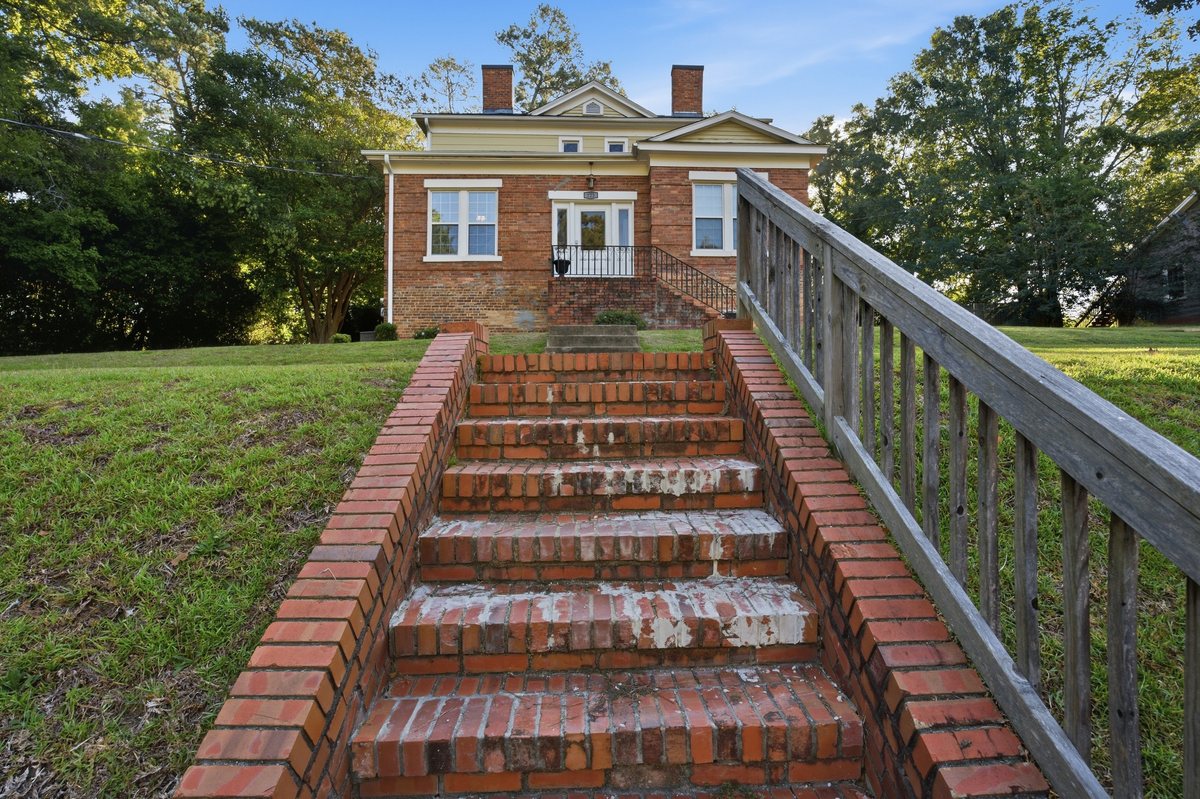 Front steps and architecture