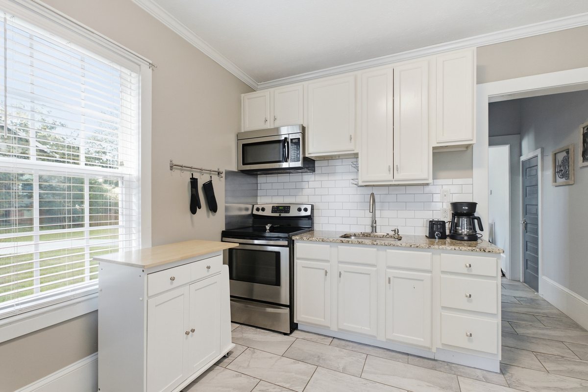 Equipped kitchen