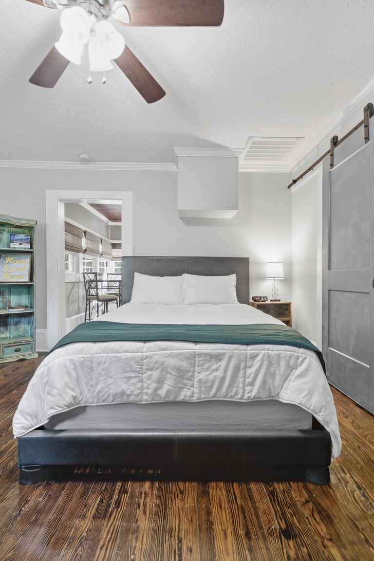 Bedroom portrait view